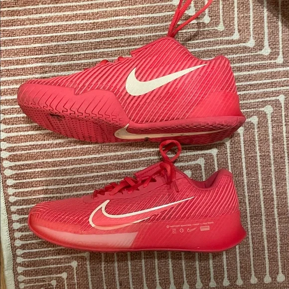 NikeCourt Vapor 11 Shoes Womens Sz 8.5 Pink Tennis Athletic Sneakers DR6965-600 - Picture 3 of 9
